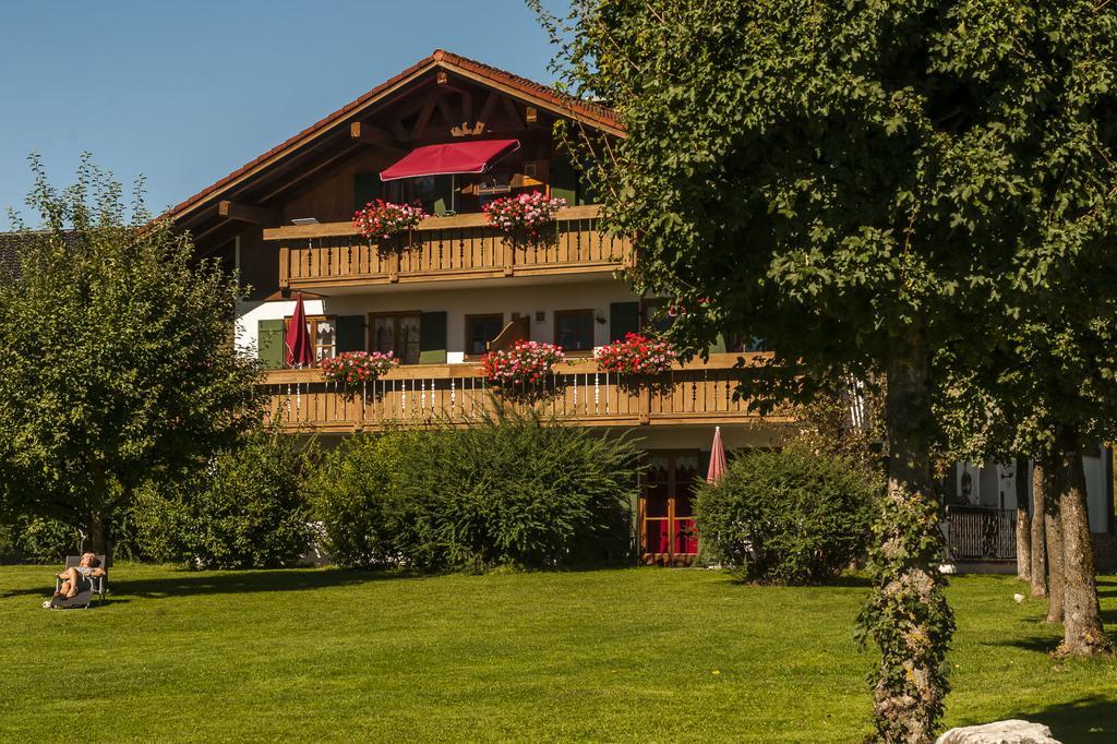 Allgaeu-Moni Fussen Exterior photo